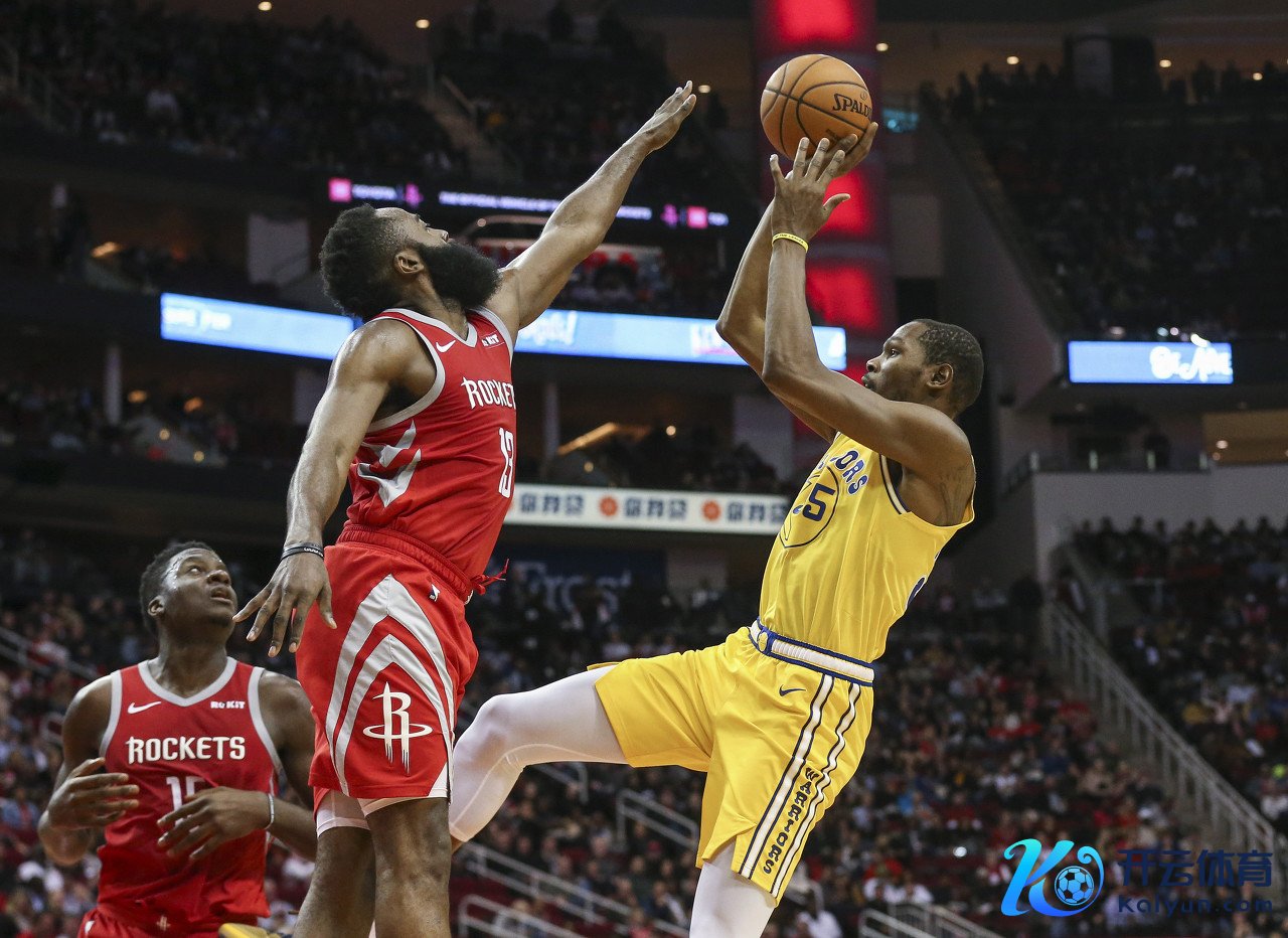 哈登：在火箭有2-3年夺冠契机 但保罗伤了咱们要回击一支王朝球队
